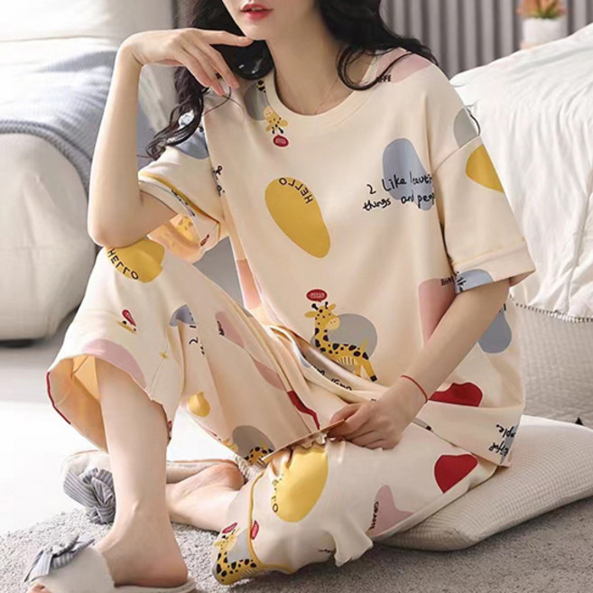 Elsso 女款短袖七分褲睡衣上下套裝