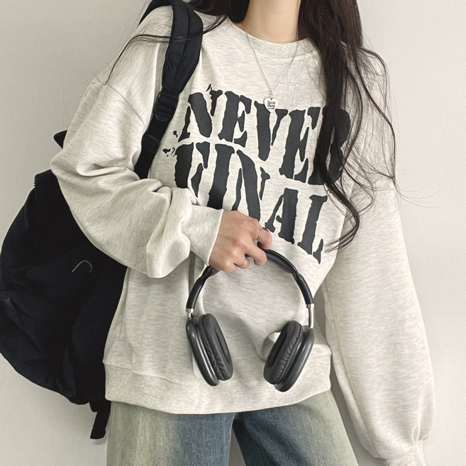 위드후이린 네버 루즈핏 맨투맨