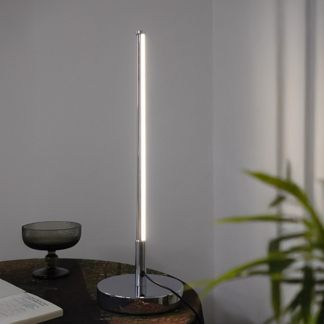 LENA ENERGY LED北歐風纖薄落地燈, 鉻色