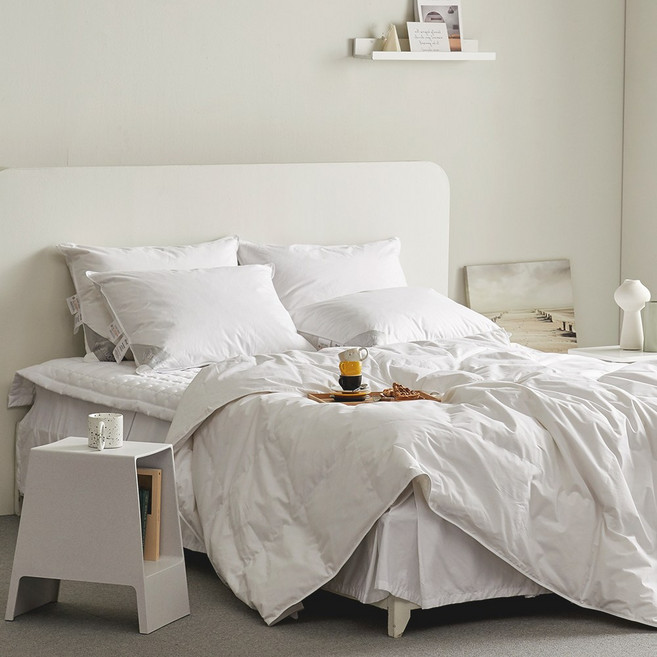 바운티풀 호텔침구 슈페리어 솜털 50% 사계절용 구스이불, 화이트