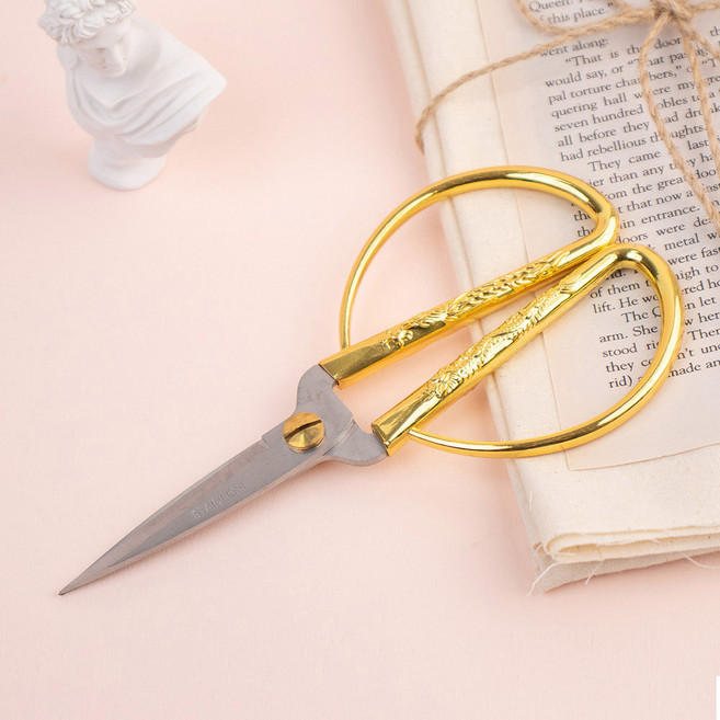 엔틱 재단가위 16.7cm, 골드, 1개