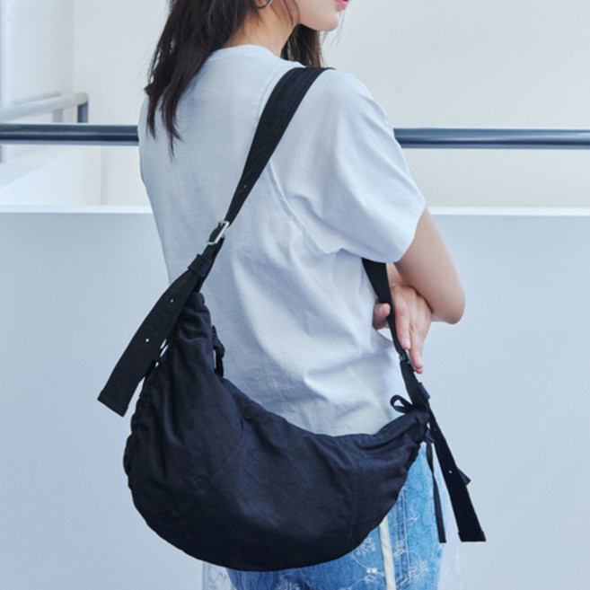JILLSTUART 尼龍蝴蝶結綴飾Hobo蝴蝶結斜揹包, BLACK
