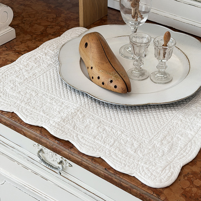 MaMaison 經典棉質絎縫刺繡餐墊 PMMV24, 白色, 1個, 48 x 34 cm