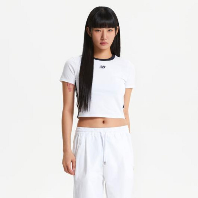 뉴발란스 여성용 트랙 크롭 링거 반팔 티 NBNEF2W112