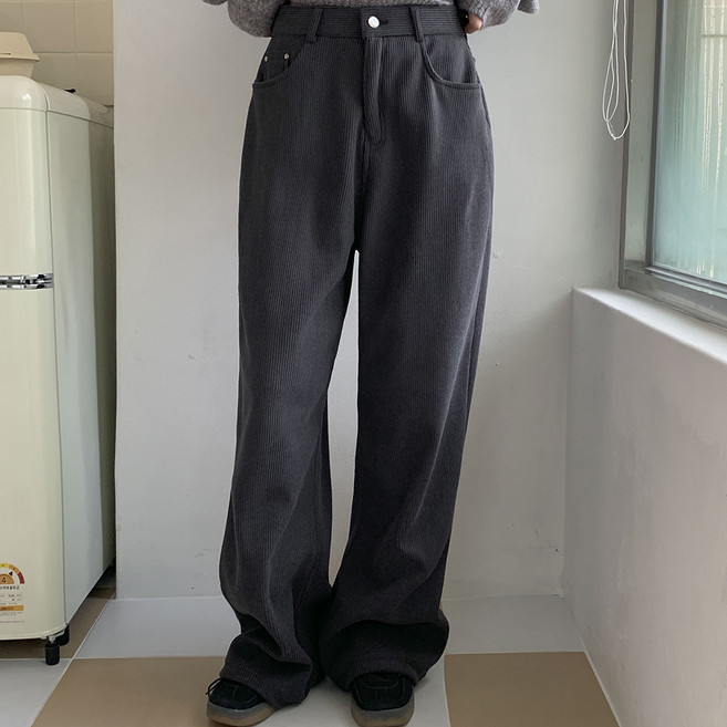 Tomatofactory 女款內爾特刷毛彈性燈芯絨寬褲
