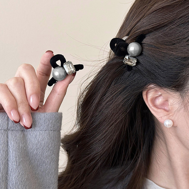 걸핀스 펄앤큐빅 포인트 집게핀 2p 1602