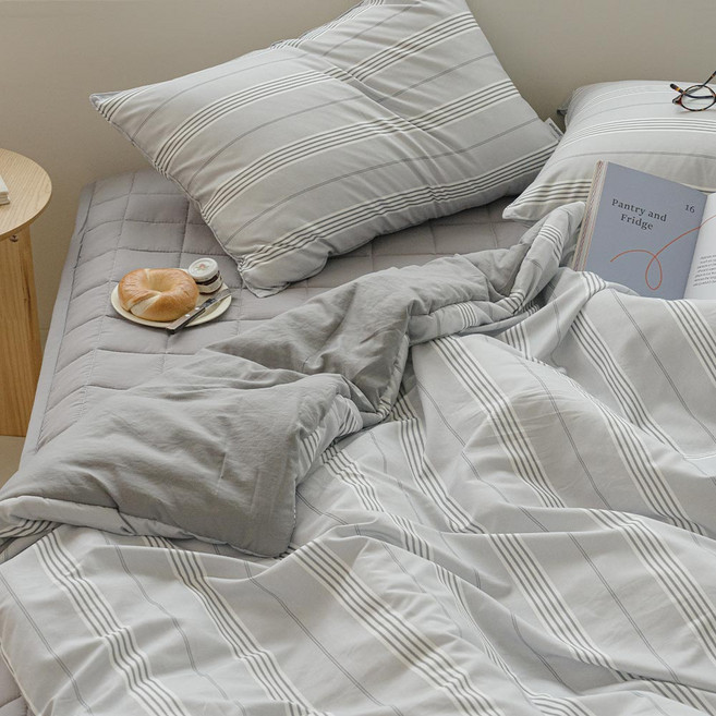 韓國 amante Soft Day 水洗超細纖維無縫飯店風格鋪棉被, 條紋灰色