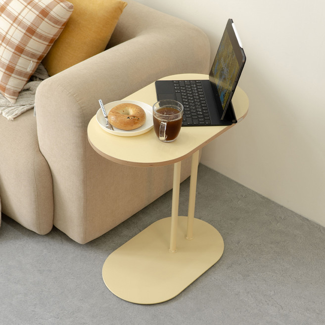 소프시스 라운드 서브 사이드 테이블, 버터