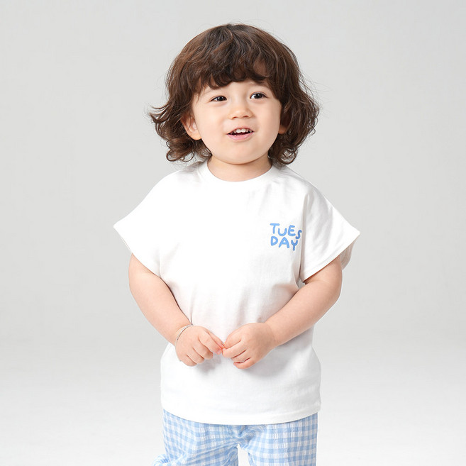 KIDSCOMO 兒童透氣清爽短袖上下衣套裝
