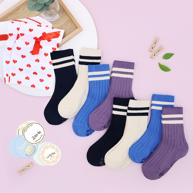 Bidangil 生日禮物 回禮 Muri襪 8雙 + 禮物袋 8入 + 貼紙 3款 x 8入 套組