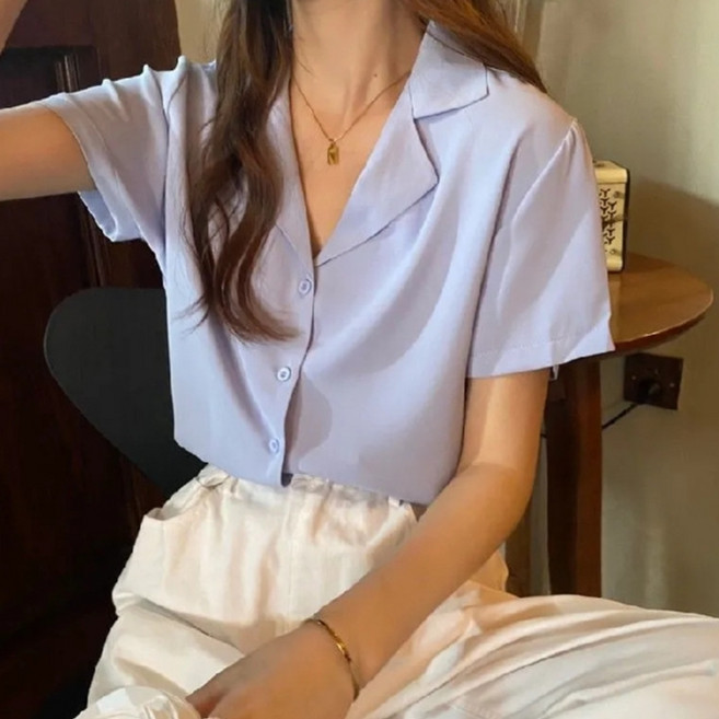 Selene 女款基本短袖襯衫