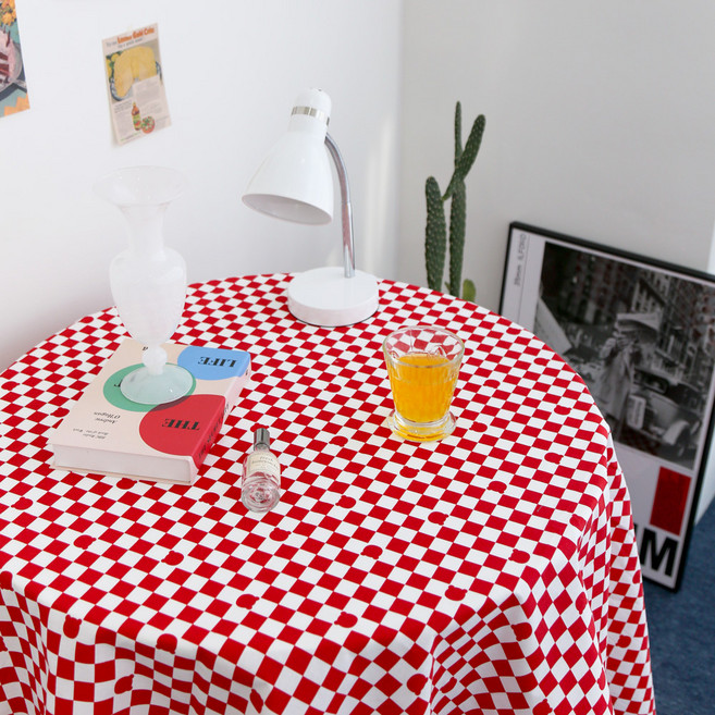 포홈 핸드메이드 헬로우 체크 테이블보, 레드베어, 1개, S(90 x 120 cm)