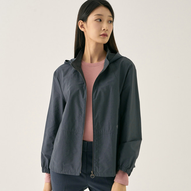 zishen 女款連帽字母重點短版夾克 LSJPN871
