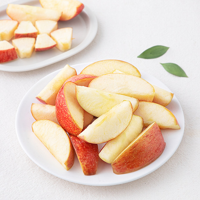 지구한컵 푸드팩토리 사과, 1개, 600g