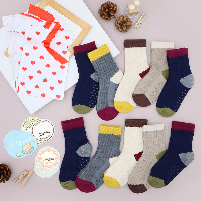 絲綢之路 生日禮物 回禮 黃金襪 10雙 + 禮物袋 10入 + 貼紙 3款 x 10入 套組