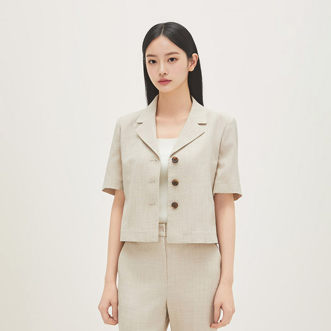 Roem 女款亞麻感短版短袖夾克