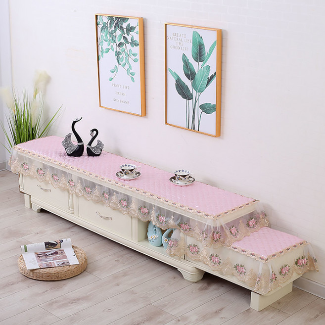 알럽홈 레이스 미끄럼방지 TV장 매트, 핑크