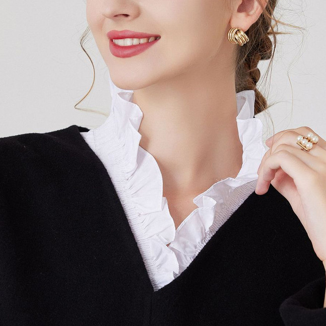 마이워니 레이어드 페이크 브이 프릴 카라