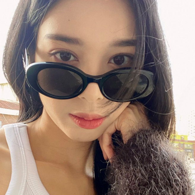 베이마 타원형 캣아이 뿔테 선글라스 E565
