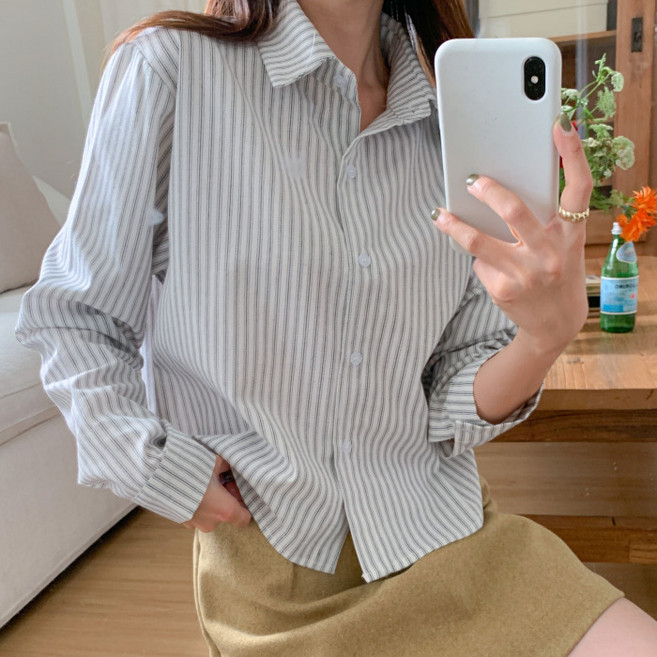 라라온 여성용 베이직 세미 크롭 스트라이프 카라 셔츠 26TSP3726