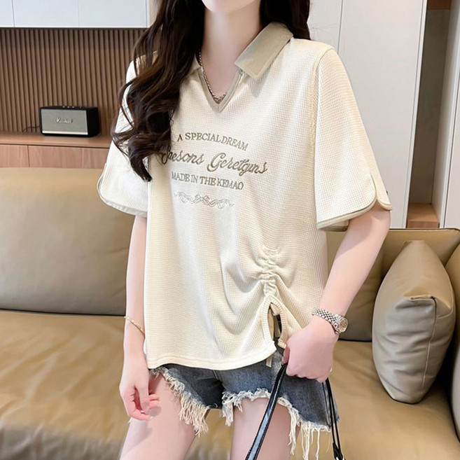 INFIOUS 女款翻領字母抓皺短袖T恤 I263-0048