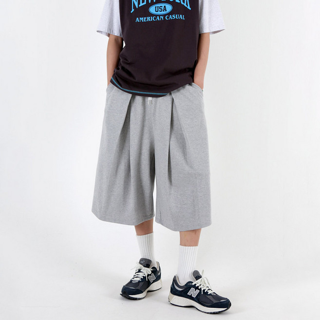 음 남성용 더블핀턱 유니크 버뮤다 팬츠 반바지