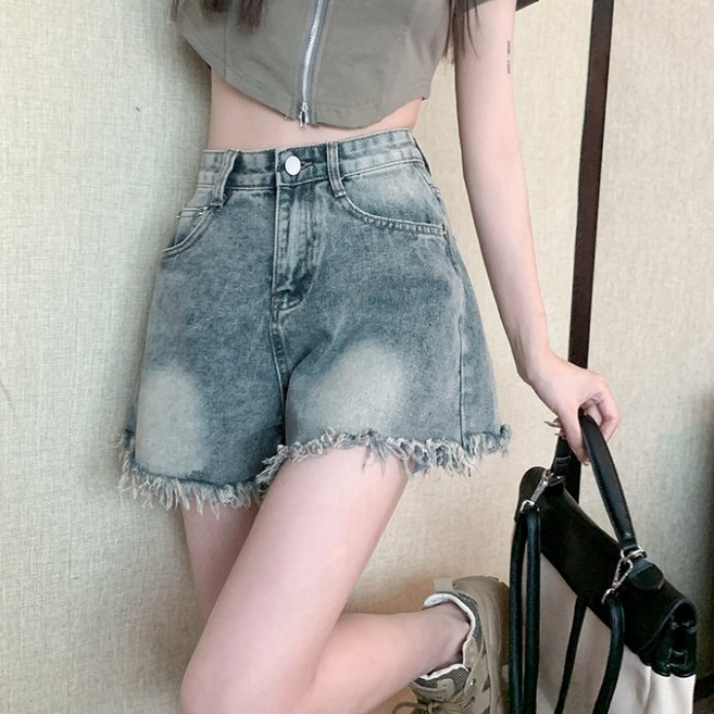 I'M MONG 女款米亞克復古水洗破損牛仔短褲