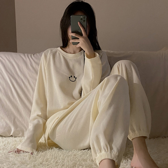 Elsso 女性彩色微笑日常睡衣 長袖 + 長褲套裝