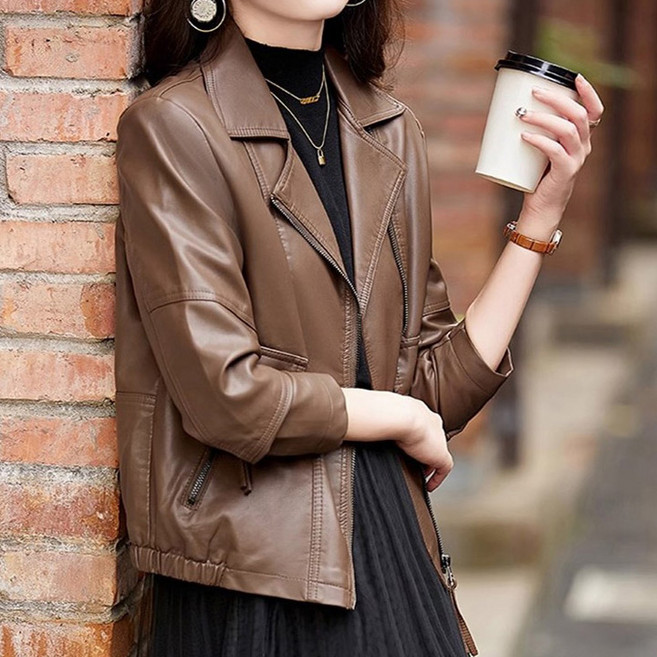퀸이즈 여성용 투포켓 지퍼 디테일 레더 자켓