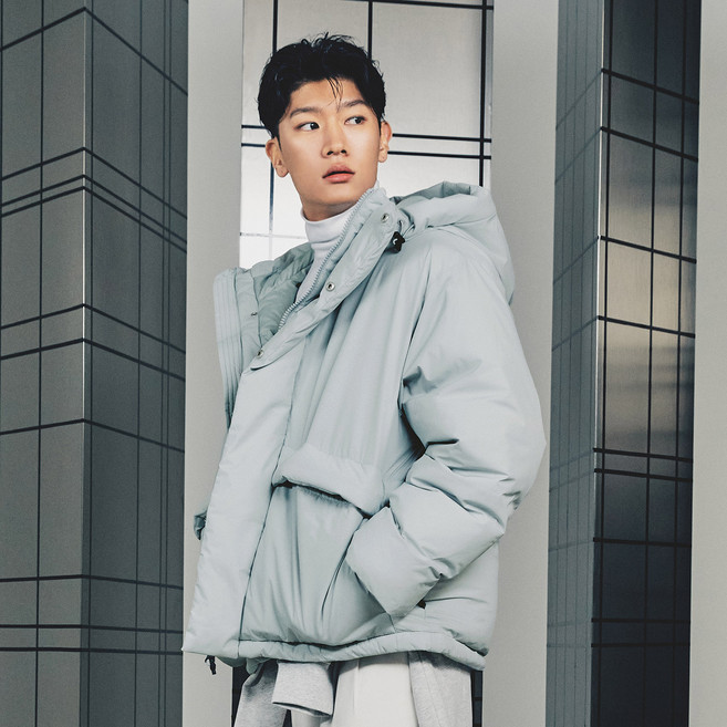 스파오 남녀공용 후드 미니멀 푸퍼 패딩점퍼 SPJPC4TC12