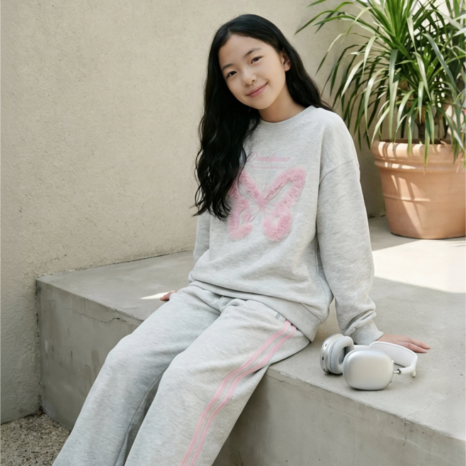 리틀크루 주니어 나비 그래픽 포인트 데일리 맨투맨 셋업