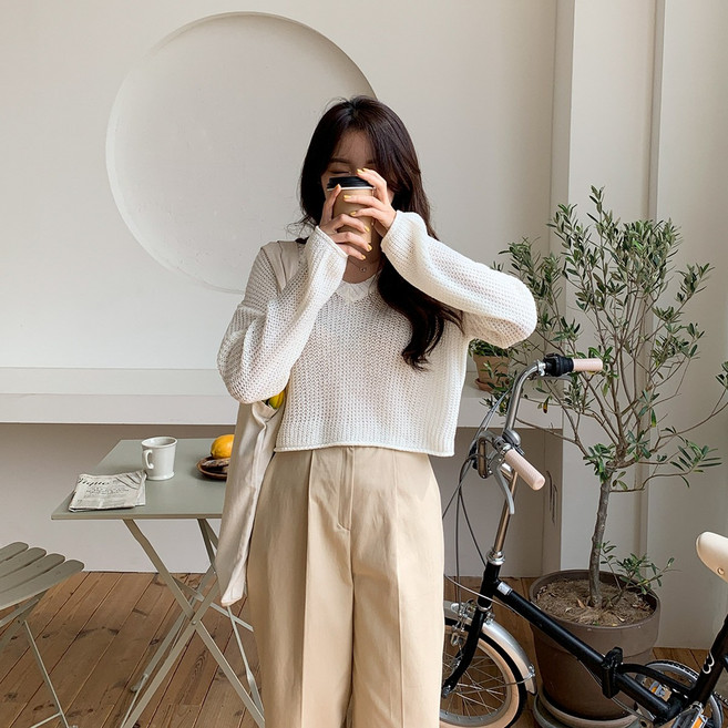 여성용 르네비 브이넥 크롭 니트 NT2930K14