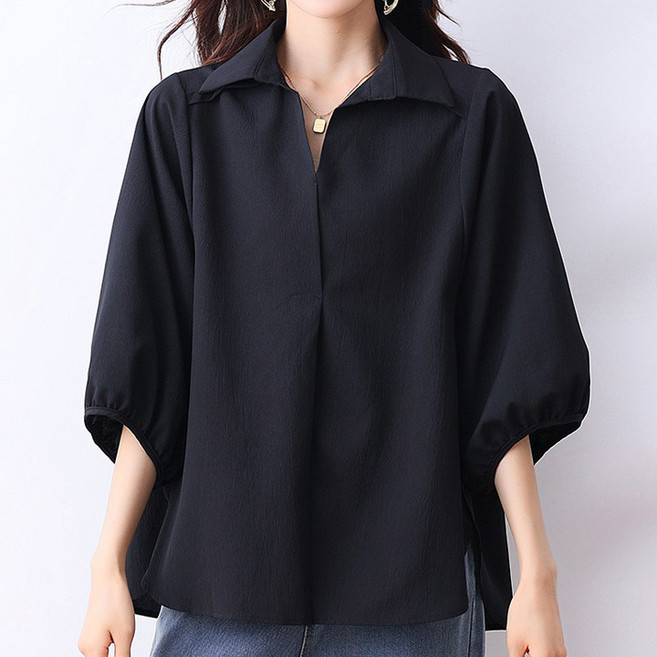 Queenis 女款無鈕扣開領翻領寬鬆版型罩衫