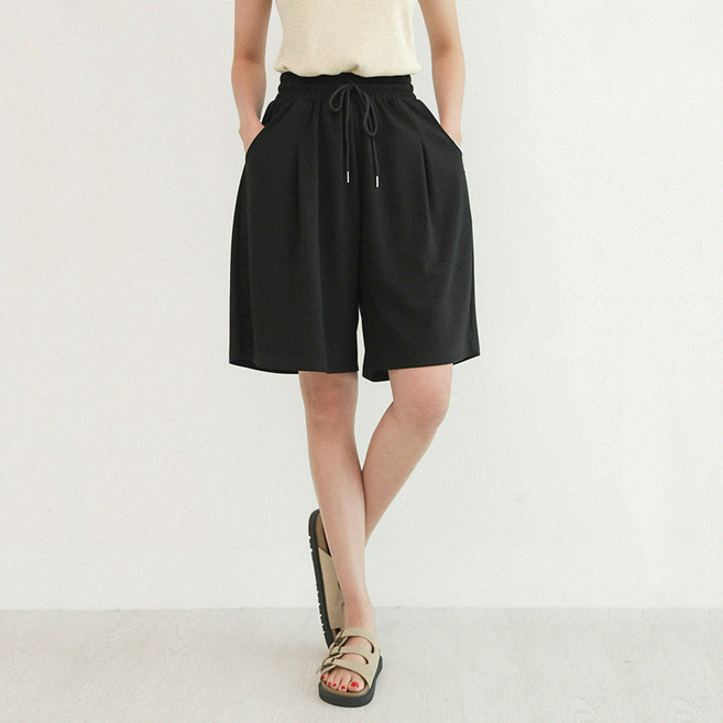 앤드스타일 여성용 숏/기본 기장 애착 5탄 핀턱 쿨버뮤다 트레이닝 반바지 264729