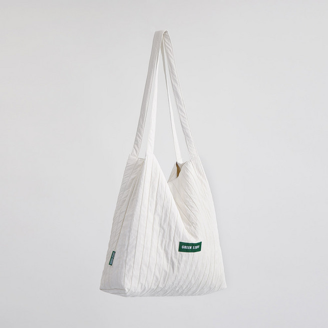 그린스터프 무심한듯 박시한 53 볼륨 라인 쇼퍼백