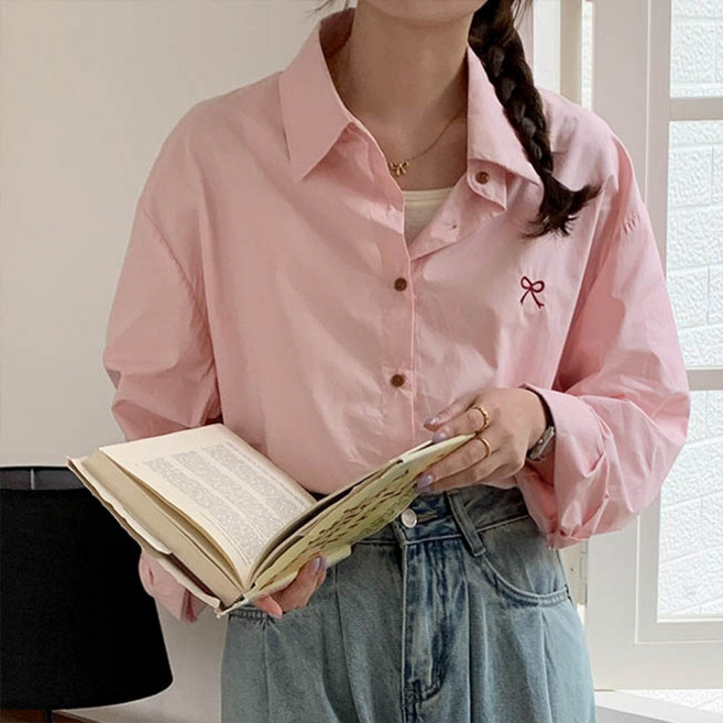 andstyle 女款 Ariel 蝴蝶結刺繡寬鬆基本款長袖襯衫 264225
