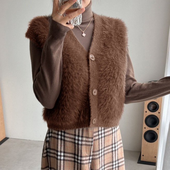 라라온 포근한 플리스 퍼 브이넥 단추 베스트 25TSP3328