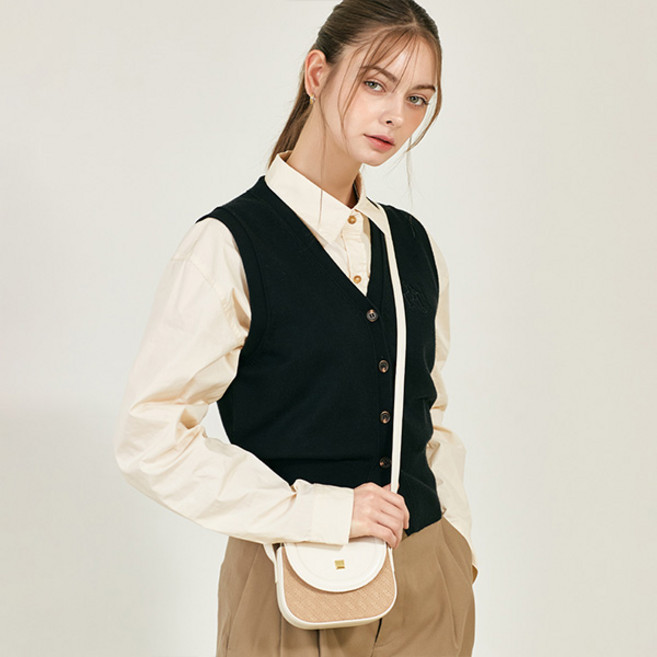 MCLANEE 573 Ofea 斜揹包, 象牙白
