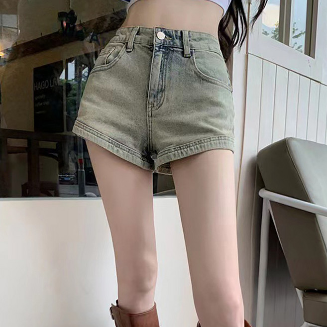 MarketA 女款 USA 復古丹寧熱褲 P24SS3-A0330