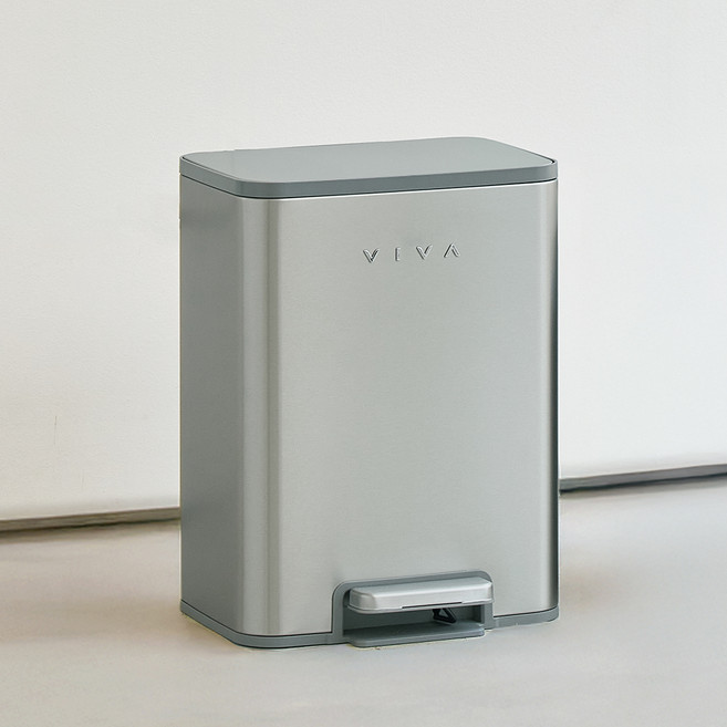 VISVIVA 腳踏式日常垃圾桶, {"選擇":"20L 不鏽鋼"}