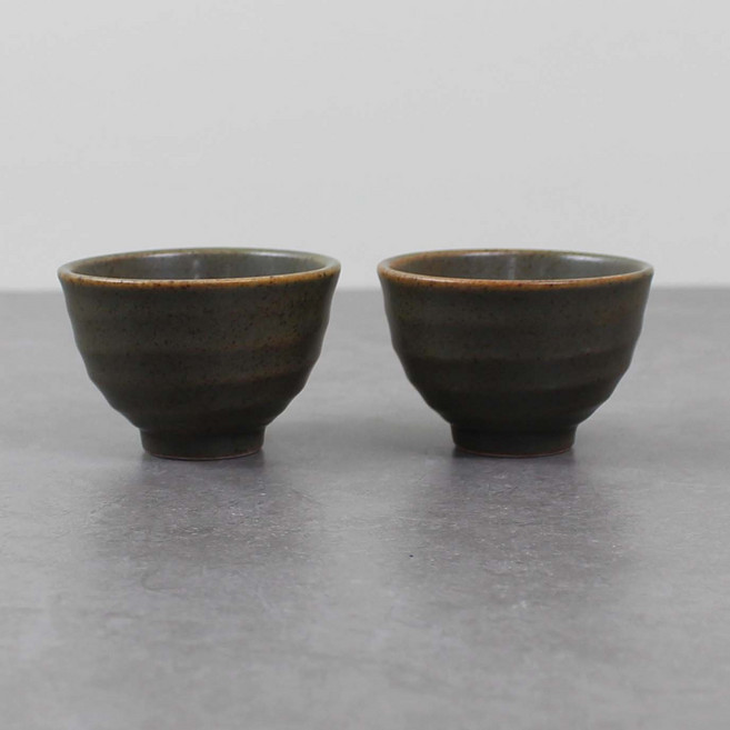 달소금 도자기 소주잔 전통주잔 골뱅이술잔, 올리브, 2개