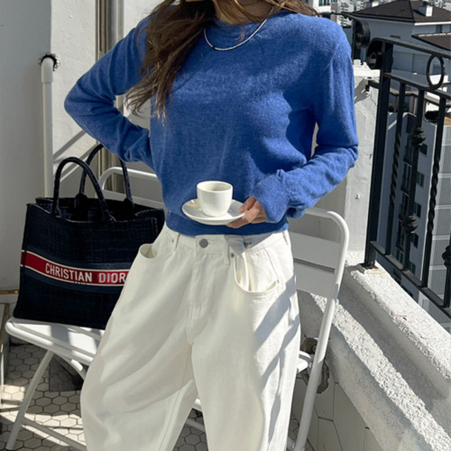 난닝구닷컴 여성용 브오드 라운드 니트