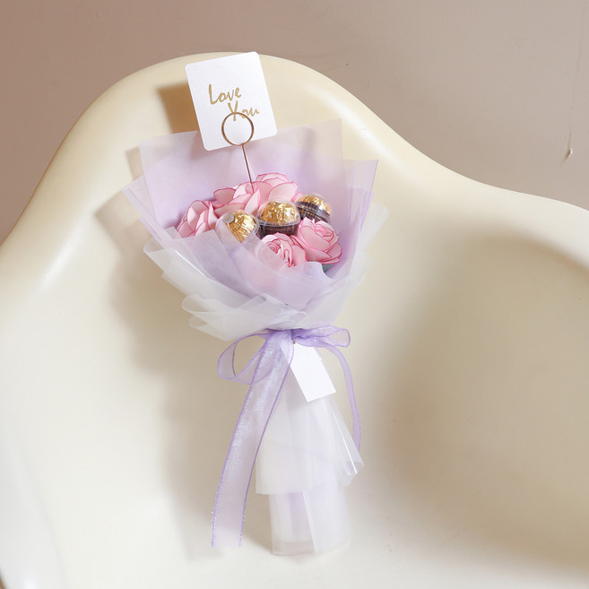 아스파시아 러브 라인 페레로로쉐 꽃다발, 퍼플