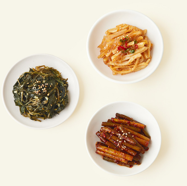 예향 압구정 밑반찬 마늘쫑장아찌 무침 80g + 건부지갱이나물 70g + 간장진미채 무침 50g A 세트, 1세트, 200g