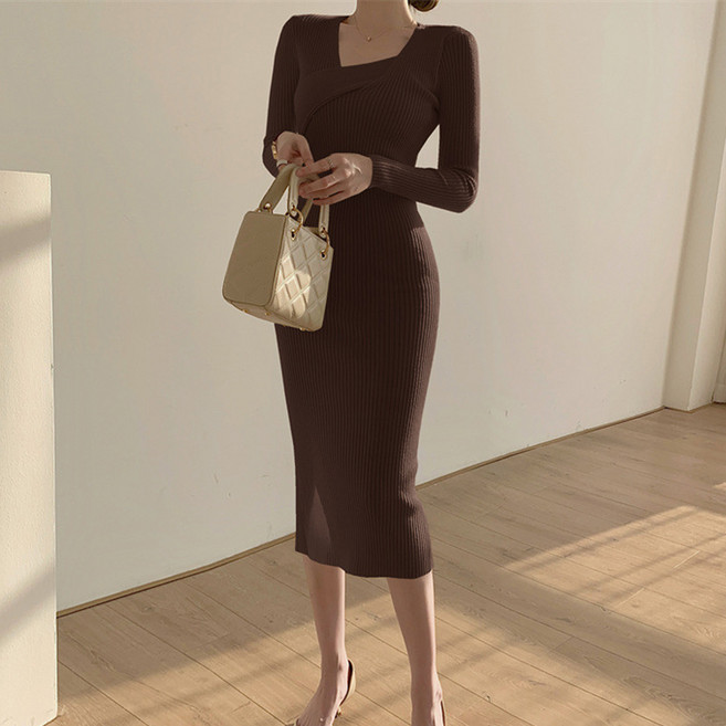 엘쏘 슬림 라인 니트 롱 원피스