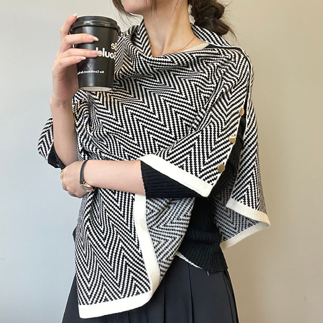 Paperments 休閒鋸齒形鈕扣披肩圍巾 13050