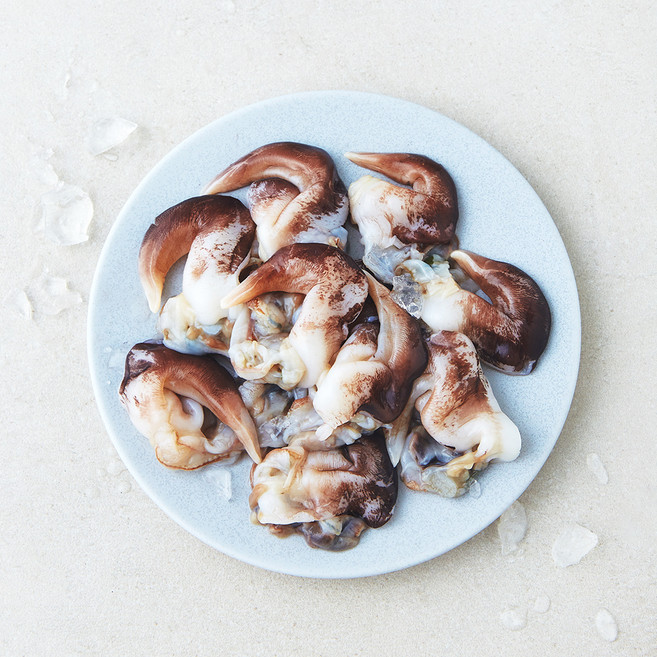 어부심 산지직송 갓 손질한 여수 생물 새조개, 200g, 1개