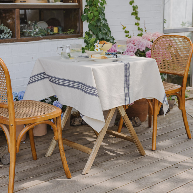 코티지 방수 데일리 프렌치 린넨 보더라인 식탁보, 네이비, 2인 정사각 (120 x 120 cm)