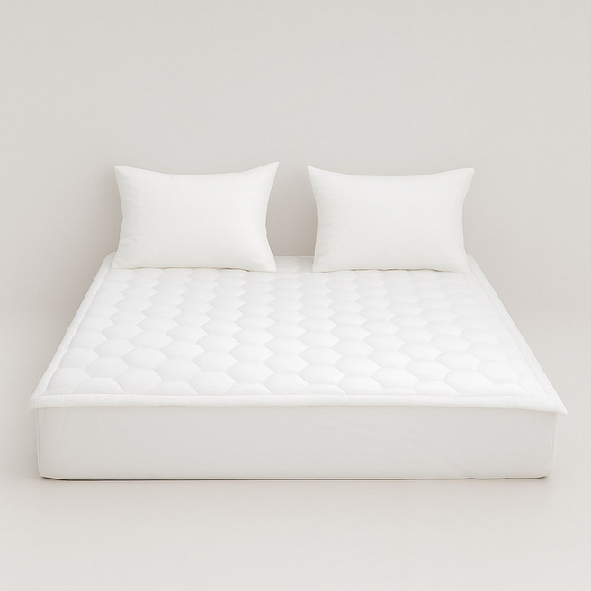 Hug Me 韓國製造 15盎司 豐盈床墊, 白色