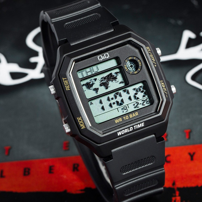 큐앤큐 남성용 스포츠 디지털 전자 시계 M196J